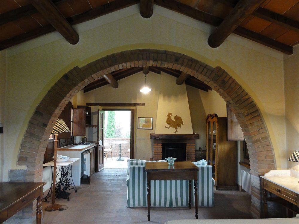 Гостьовий будинок Borgo Corsignano Поппі Екстер'єр фото